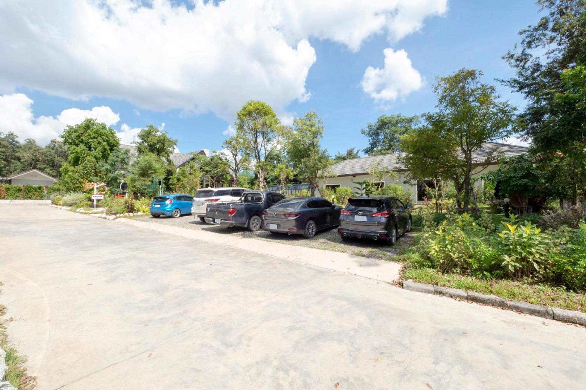 Capital O 75378 Thawapee Resort Rayong Exteriér fotografie